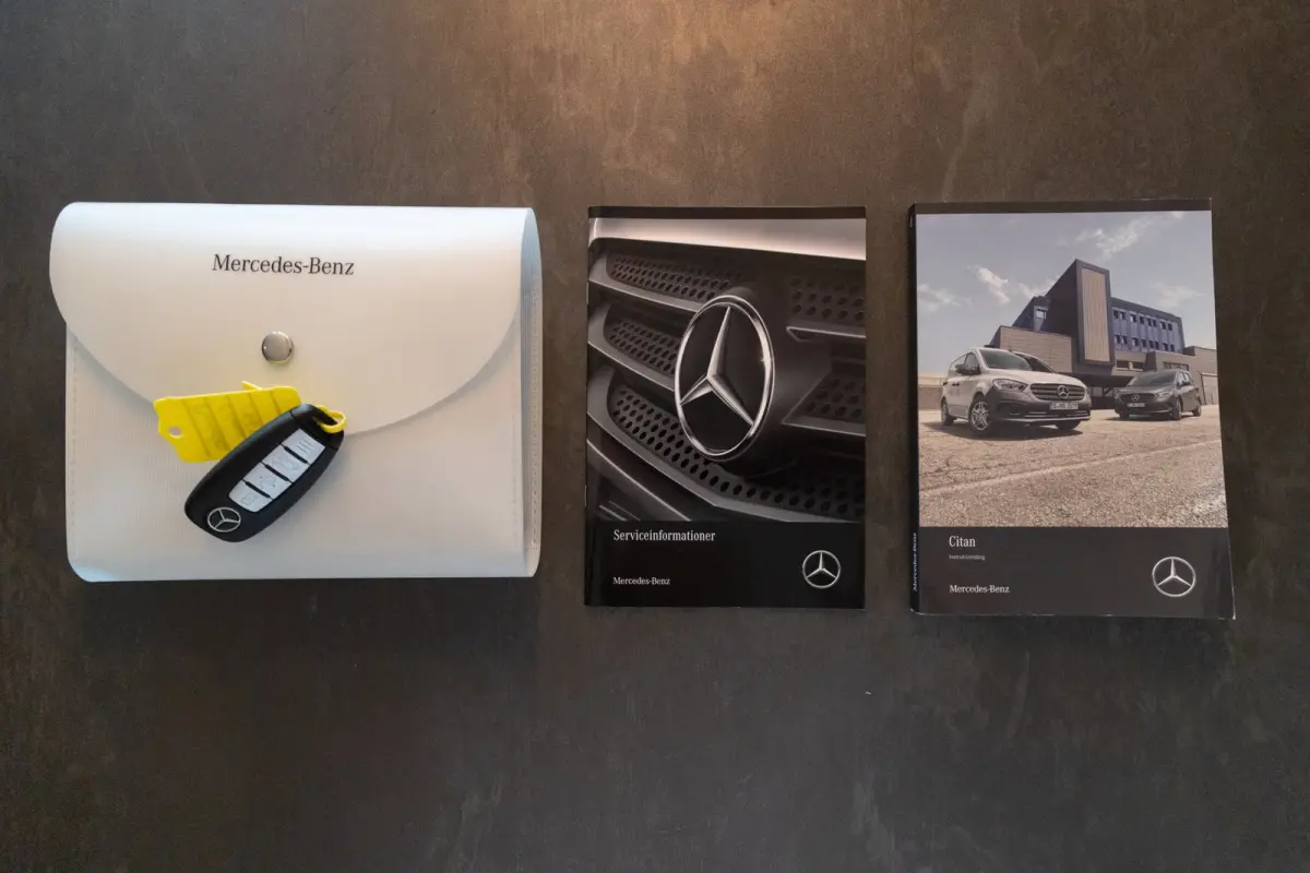110 CDI L1 Pro Automaat I Trekhaak I Airco I Cruise I CarPlay I Android I Camera I Stoelverwarming I 3 Zits