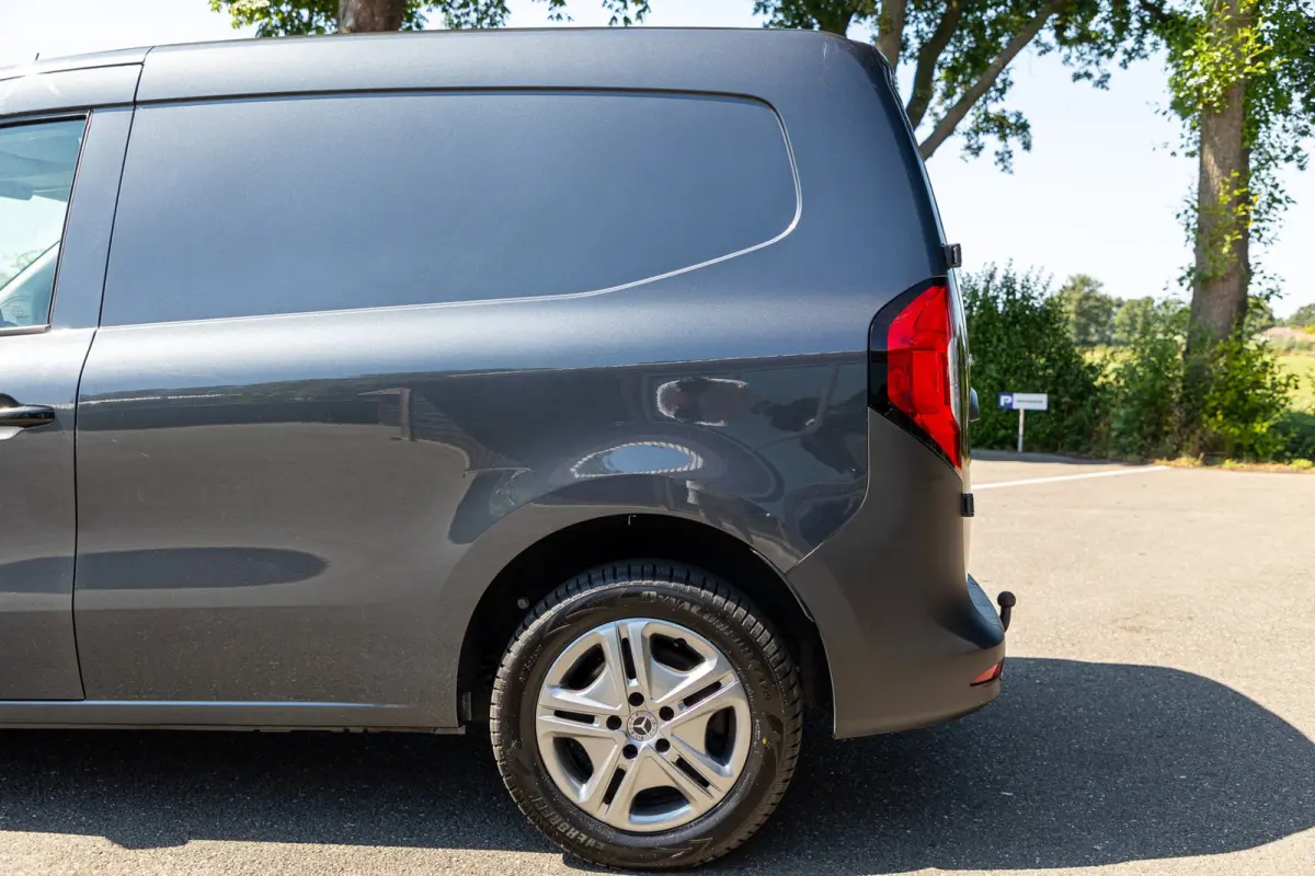 110 CDI L1 Pro Automaat I Trekhaak I Airco I Cruise I CarPlay I Android I Camera I Stoelverwarming I 3 Zits