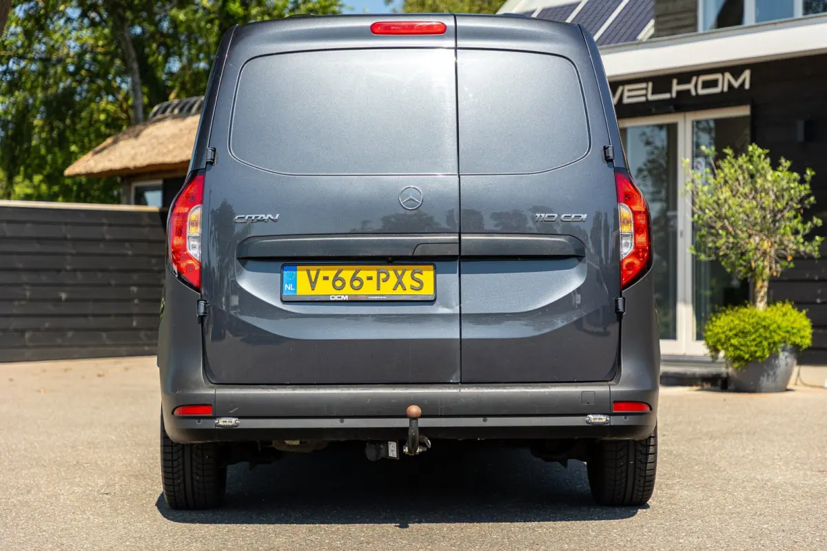 110 CDI L1 Pro Automaat I Trekhaak I Airco I Cruise I CarPlay I Android I Camera I Stoelverwarming I 3 Zits