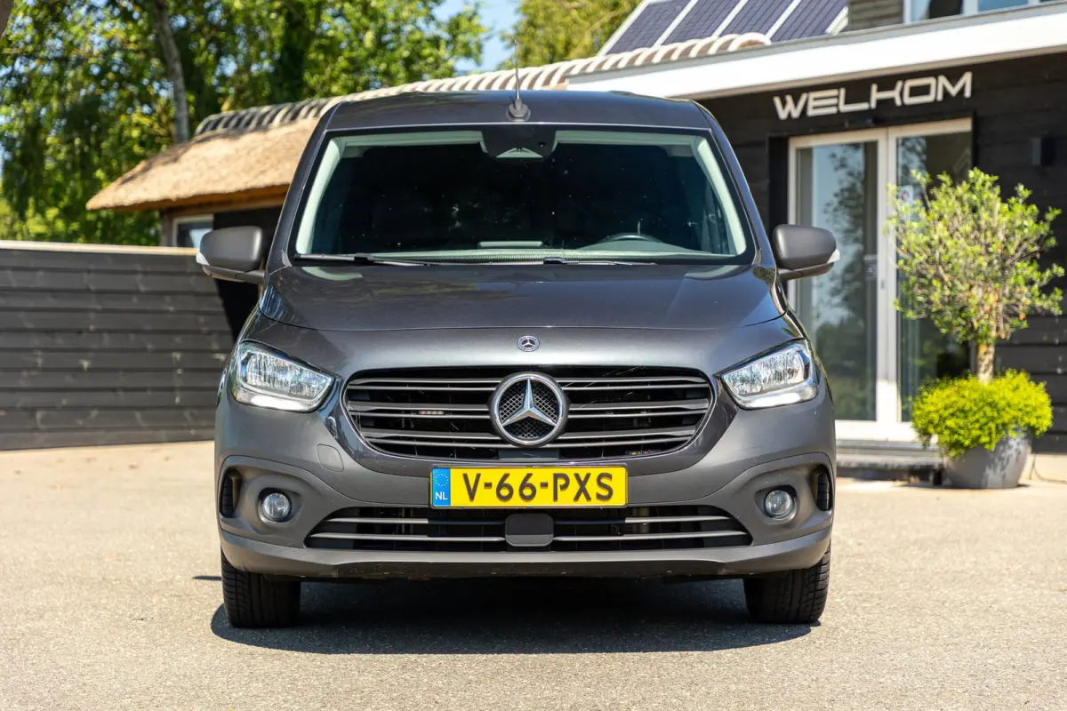 110 CDI L1 Pro Automaat I Trekhaak I Airco I Cruise I CarPlay I Android I Camera I Stoelverwarming I 3 Zits