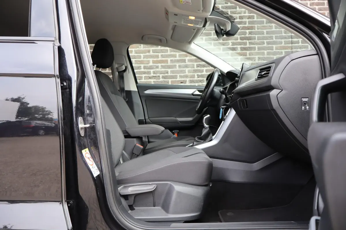1.0 TSI 110pk Life | Cruise Control Adaptief | LED Koplampen | Achteruitrijcamera