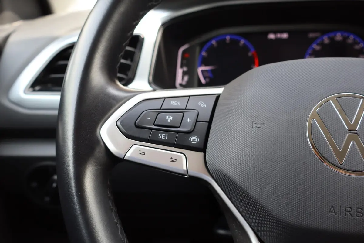 1.0 TSI 110pk Life | Cruise Control Adaptief | LED Koplampen | Achteruitrijcamera