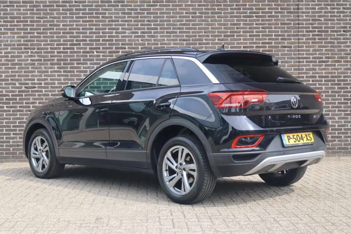 1.0 TSI 110pk Life | Cruise Control Adaptief | LED Koplampen | Achteruitrijcamera