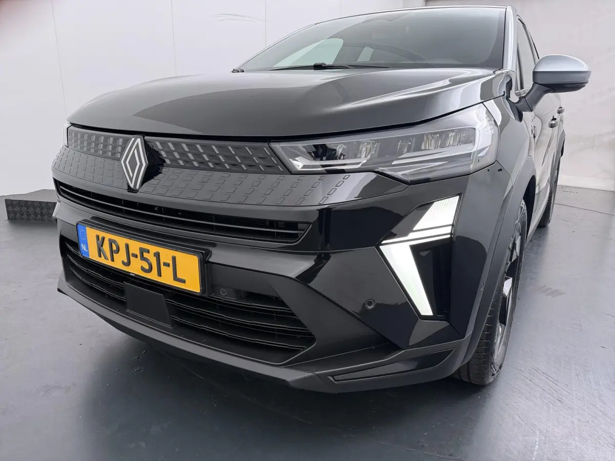 techno full hybrid E-Tech 160 | Google Navigatie | Parkeercamera | Climate Control |