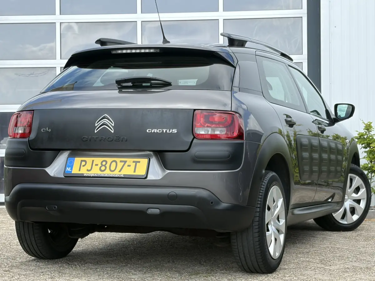 1.2 PureTech Feel 82pk | Airco | Bluetooth | Cruise control | Isofix bevestiging voor kinderzitjes | LED dagrijverlichting | Parkeersensor achter | Zeer nette auto!
