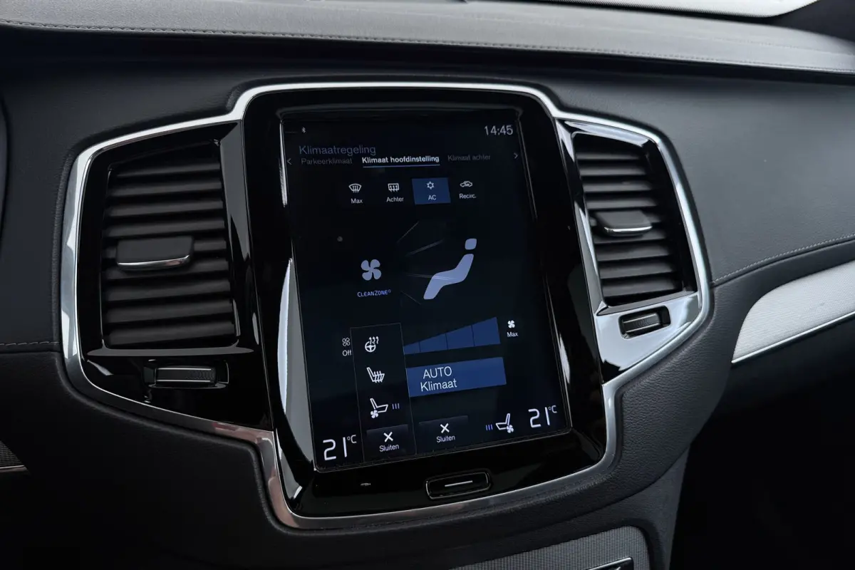 2.0 T8 Twin Engine AWD R-Design 7p | Trekhaak | Panoramadak | Bowers & Wilkins | Stoelventilatie | Head-Up | Polestar |