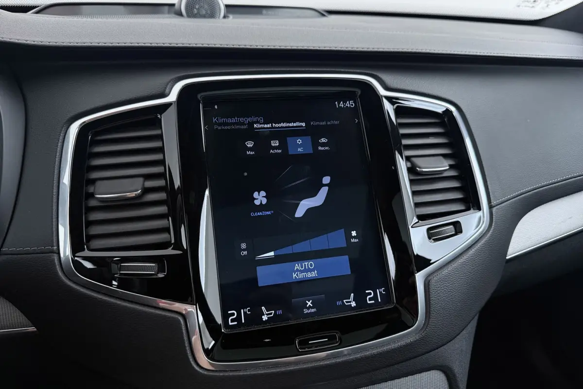 2.0 T8 Twin Engine AWD R-Design 7p | Trekhaak | Panoramadak | Bowers & Wilkins | Stoelventilatie | Head-Up | Polestar |