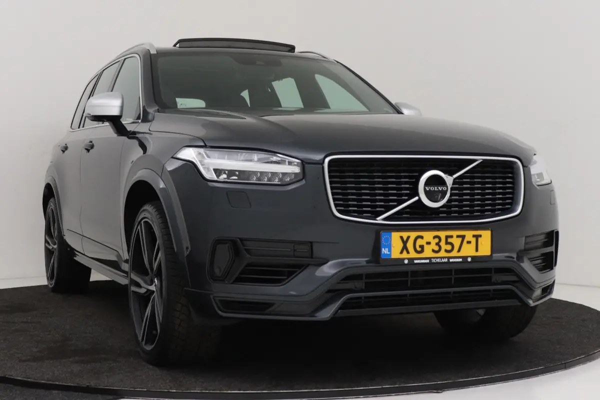 2.0 T8 Twin Engine AWD R-Design 7p | Trekhaak | Panoramadak | Bowers & Wilkins | Stoelventilatie | Head-Up | Polestar |