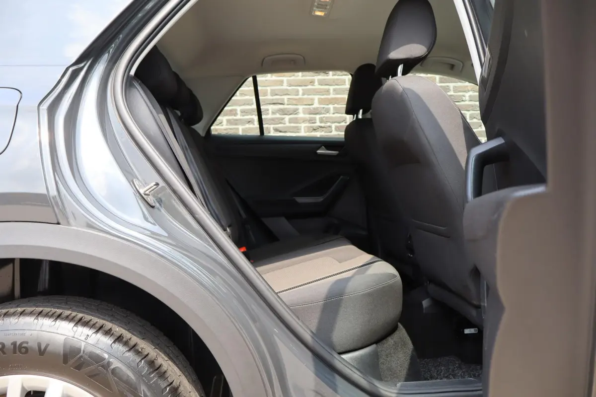1.0 TSI 110pk Style | Navigatie | Adaptieve Cruise Control | Volautomatische Airconditioning