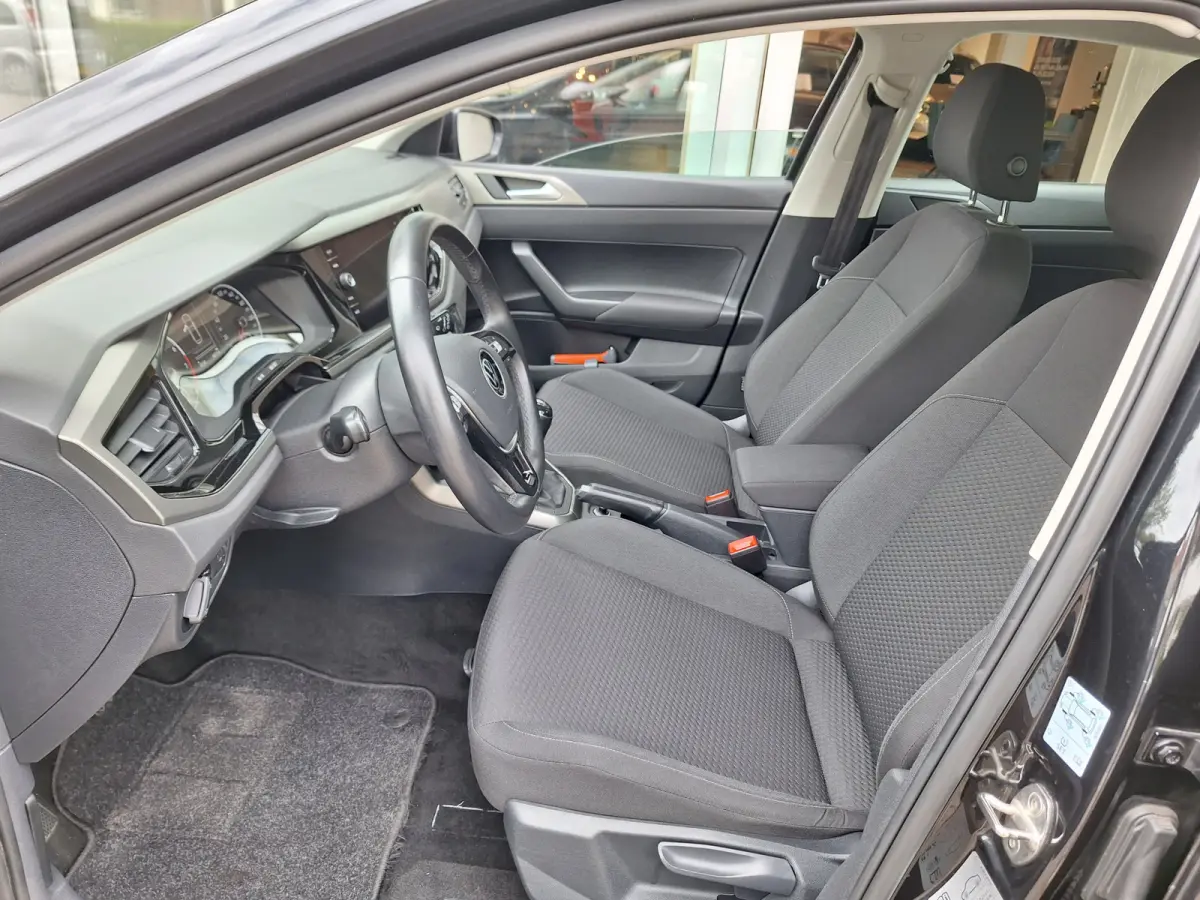 1.0 TSI Comfortline 5Drs /Navi/Apple/Android/1e Eig/Pdc/Cruise/Garantie
