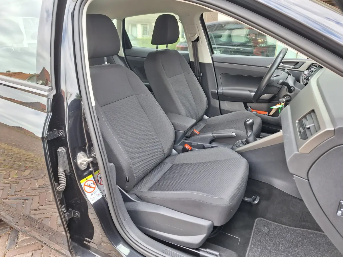 1.0 TSI Comfortline 5Drs /Navi/Apple/Android/1e Eig/Pdc/Cruise/Garantie