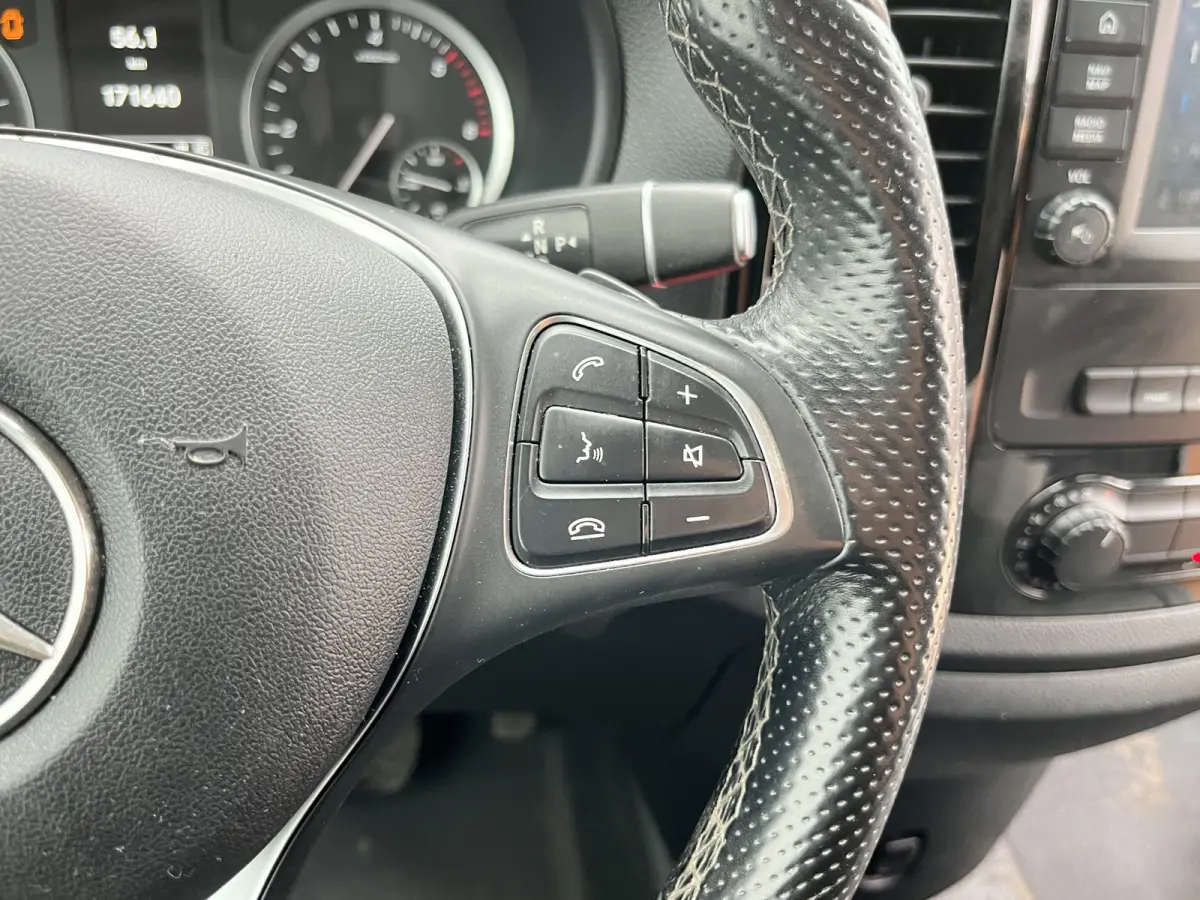 119 1.9 CDI 190pk Automaat L2H1 9G-Tronic Climate Control Adaptieve Cruise Control Trekhaak Navigatie Camera Stoelverwarming