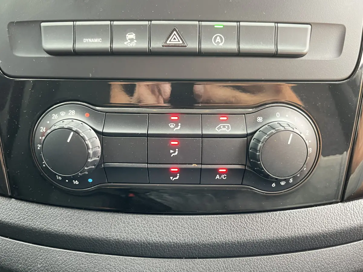 119 1.9 CDI 190pk Automaat L2H1 9G-Tronic Climate Control Adaptieve Cruise Control Trekhaak Navigatie Camera Stoelverwarming