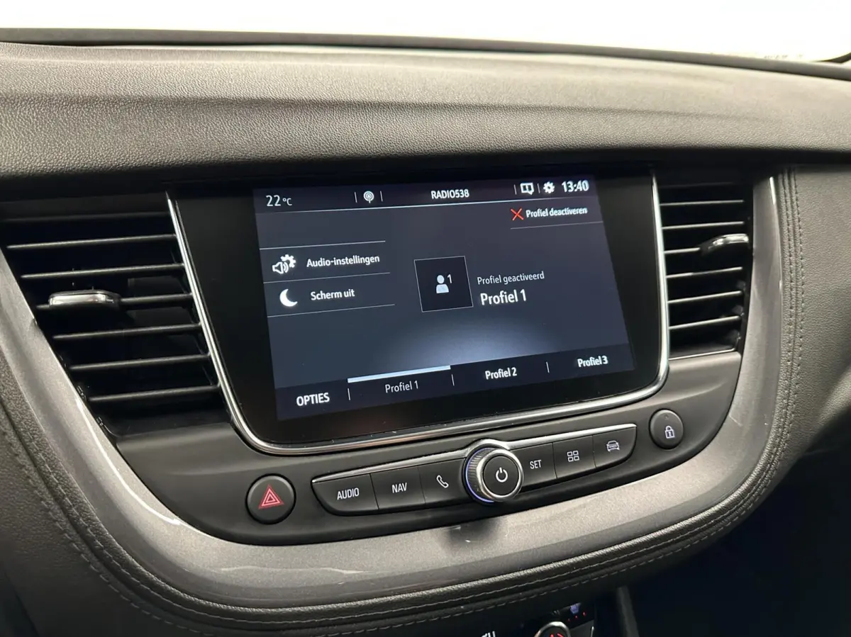 1.2 Turbo Innovation CAMERA NAVI LM CARPLAY ECC CRUISE.