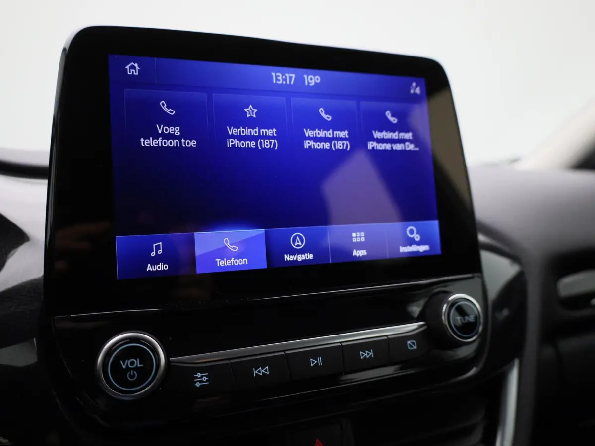 1.0 EcoBoost Titanium | Navigatie | Stoel/Stuur verwarming | Climate control | Bluetooth | DAB | Cruise Control | Airco | Parkeersensoren | Lichtmetalen Velgen |