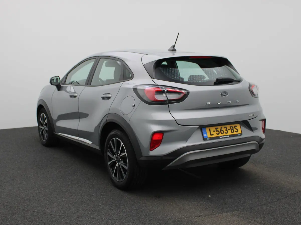 1.0 EcoBoost Titanium | Navigatie | Stoel/Stuur verwarming | Climate control | Bluetooth | DAB | Cruise Control | Airco | Parkeersensoren | Lichtmetalen Velgen |