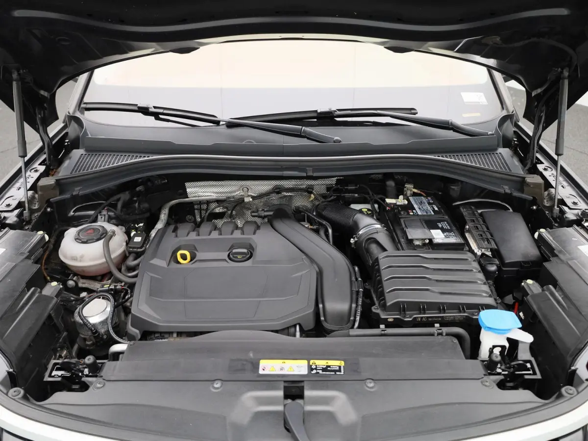 1.5 TSI Style | Automaat | Trekhaak | Navigatie | Apple Carplay / Android Auto | Stoel Verwarming | Memory Seats | Stuur verwarming | DAB | Camera | Cruise Control | Lichtmetalen Velgen |