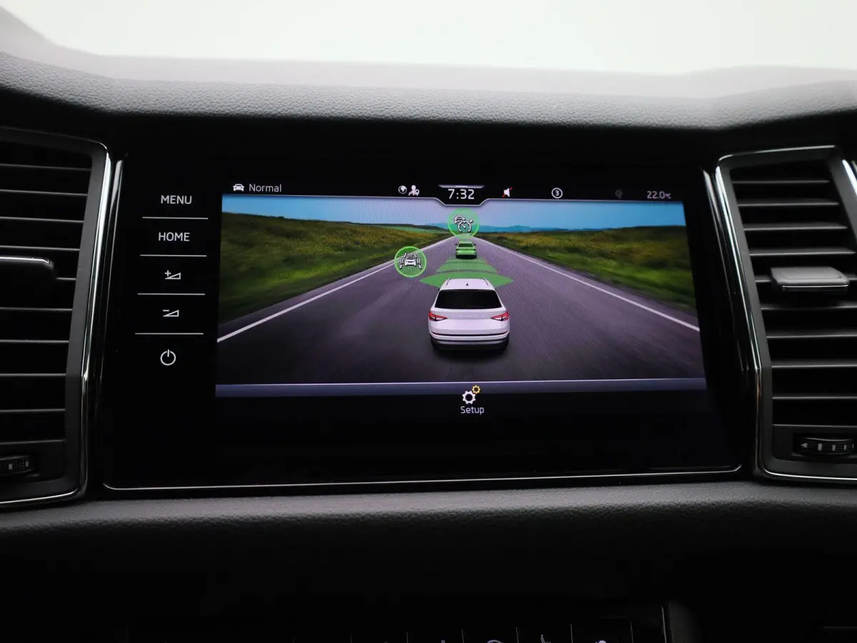 1.5 TSI Style | Automaat | Trekhaak | Navigatie | Apple Carplay / Android Auto | Stoel Verwarming | Memory Seats | Stuur verwarming | DAB | Camera | Cruise Control | Lichtmetalen Velgen |