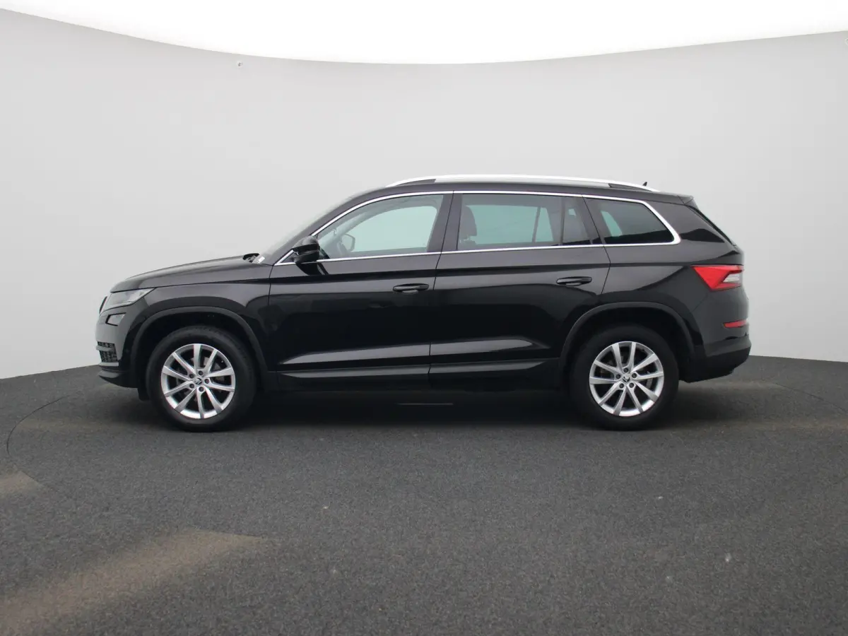 1.5 TSI Style | Automaat | Trekhaak | Navigatie | Apple Carplay / Android Auto | Stoel Verwarming | Memory Seats | Stuur verwarming | DAB | Camera | Cruise Control | Lichtmetalen Velgen |