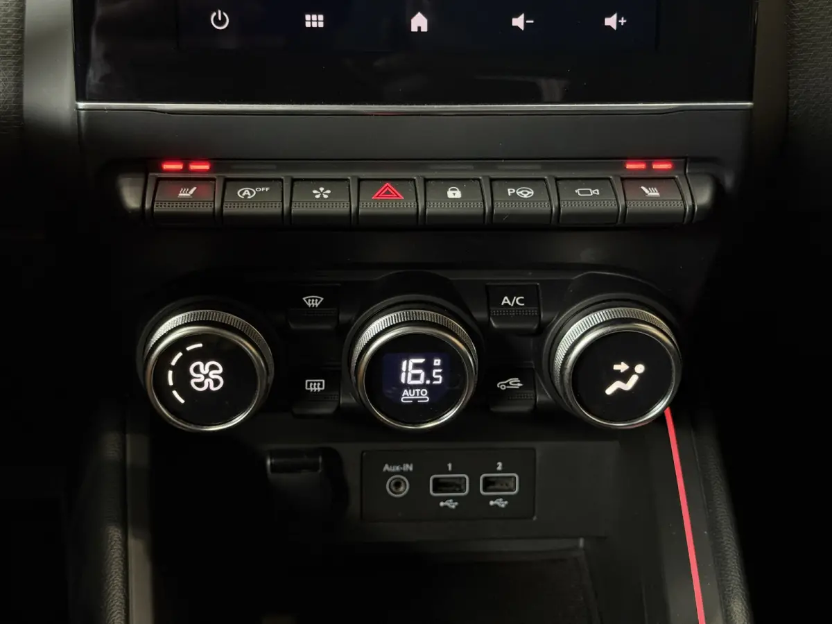 1.0 TCe 100 pk Intens | Groot Navi | 360 | Stoel & Stuur verwarming | Carplay | 100% Dealer onderhouden!