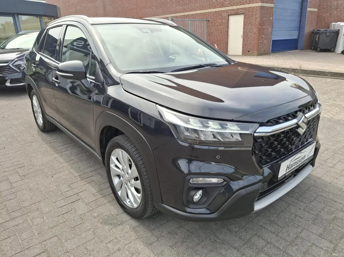1.4 Boosterjet Select Smart Hybrid Camera Navi-Carplay