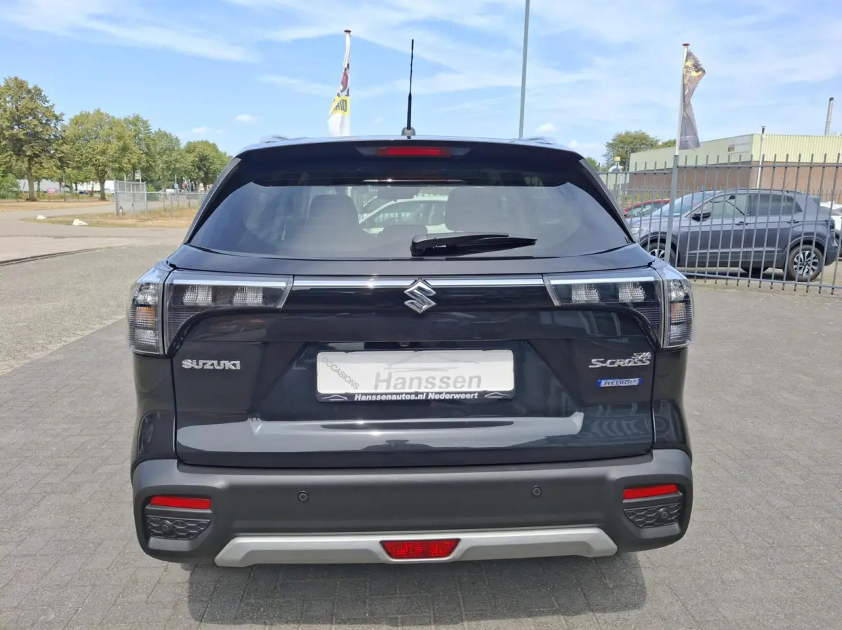 1.4 Boosterjet Select Smart Hybrid Camera Navi-Carplay