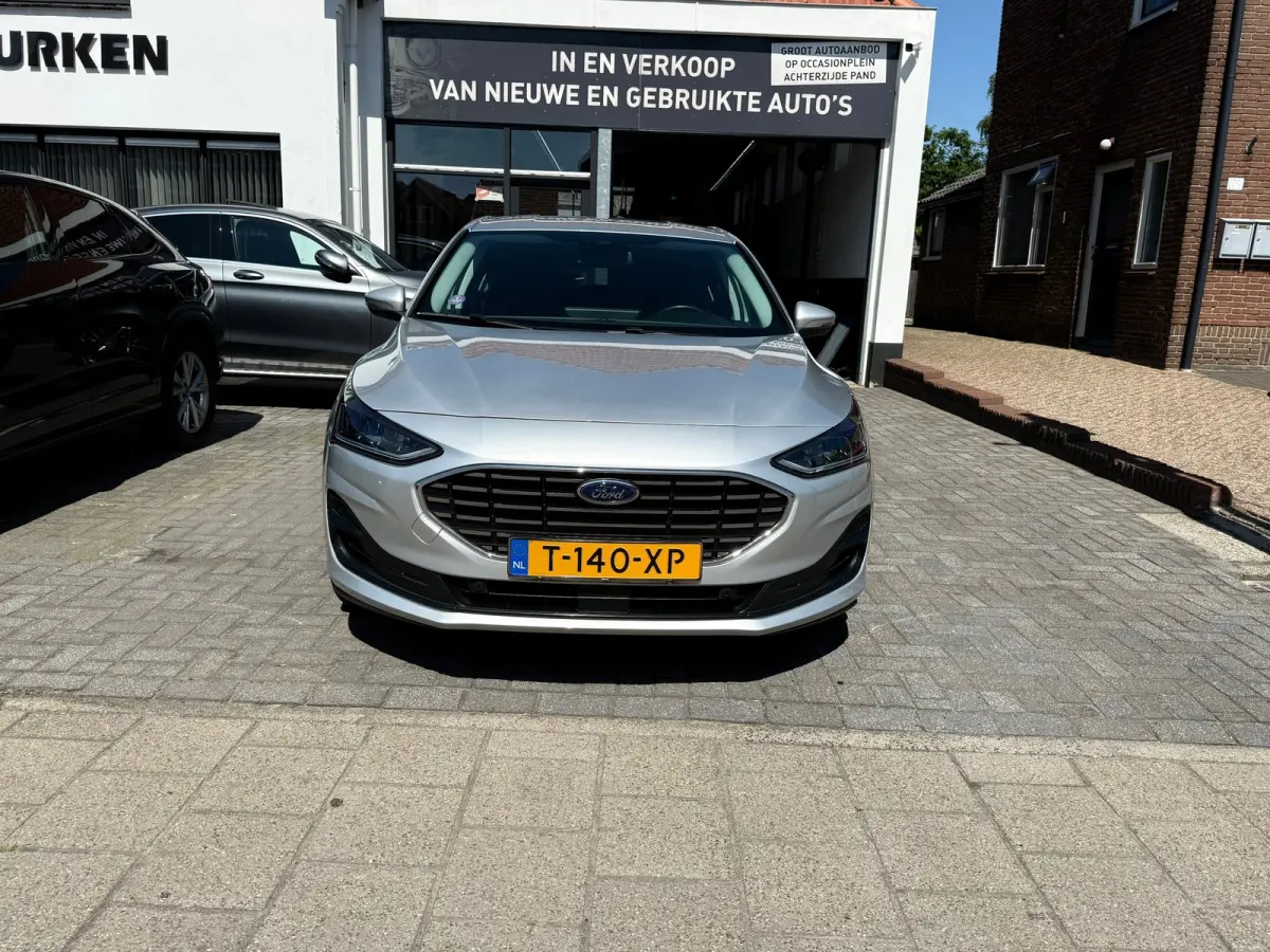 1.0 EcoBoost Hybrid Titanium X, Apple Carplay/Android,Navigatie,Stuurverwarming,Stoelverwarming