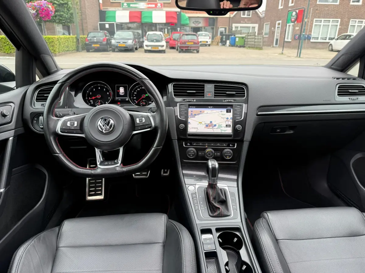 2.0 TSI GTI Performance, NAP,Panoramadak,Stoelverwarming, Leder,19 Inch.L.M.Velgen