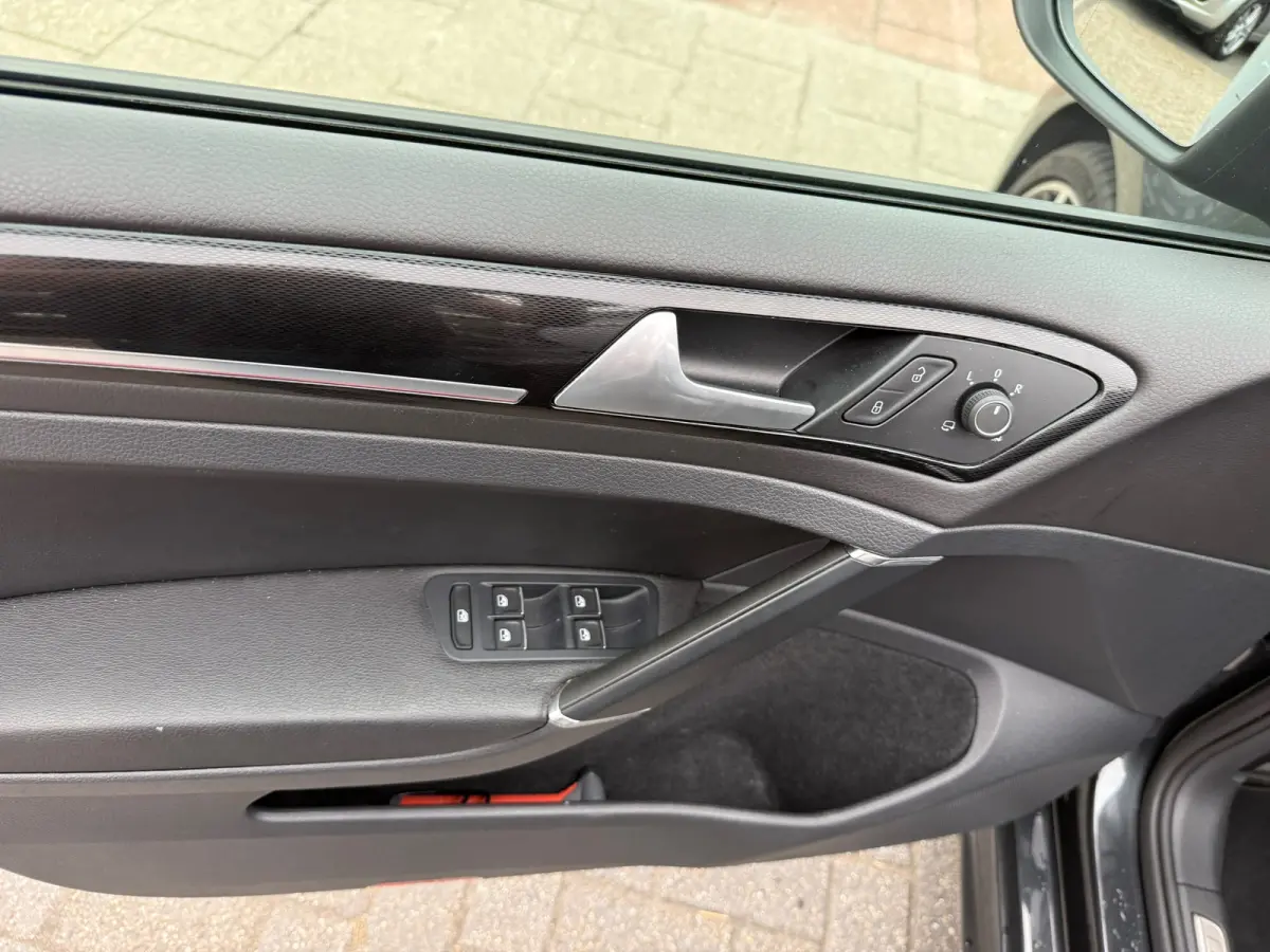 2.0 TSI GTI Performance, NAP,Panoramadak,Stoelverwarming, Leder,19 Inch.L.M.Velgen