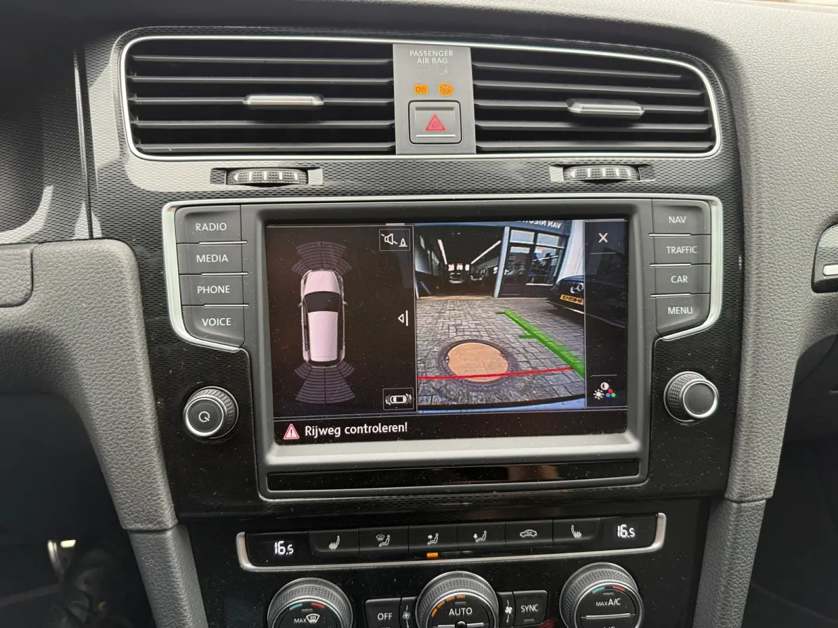 2.0 TSI GTI Performance, NAP,Panoramadak,Stoelverwarming, Leder,19 Inch.L.M.Velgen