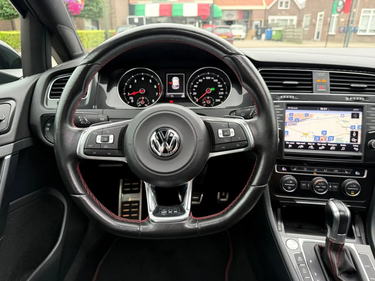 2.0 TSI GTI Performance, NAP,Panoramadak,Stoelverwarming, Leder,19 Inch.L.M.Velgen