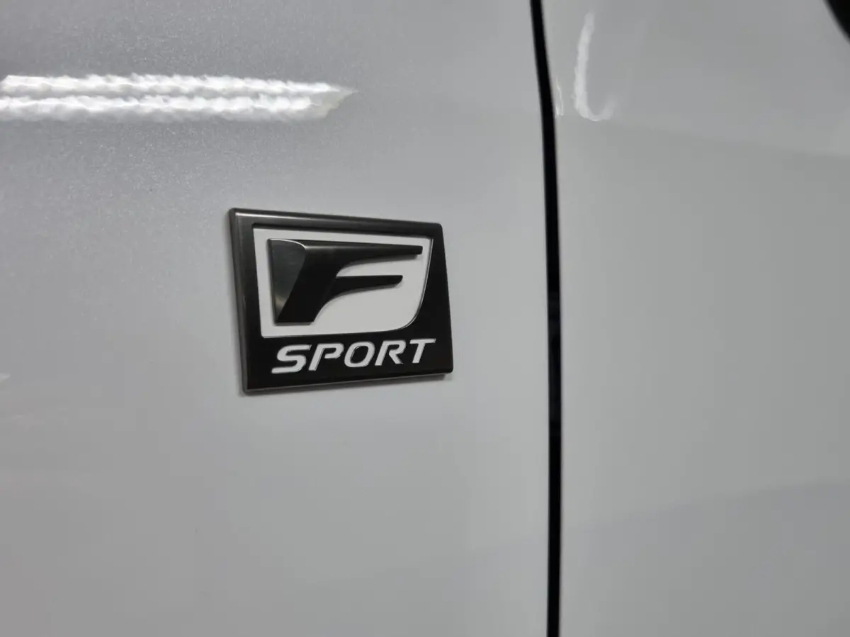 450h+ AWD F SPORT Line / Trekhaak / Schuif- kanteldak