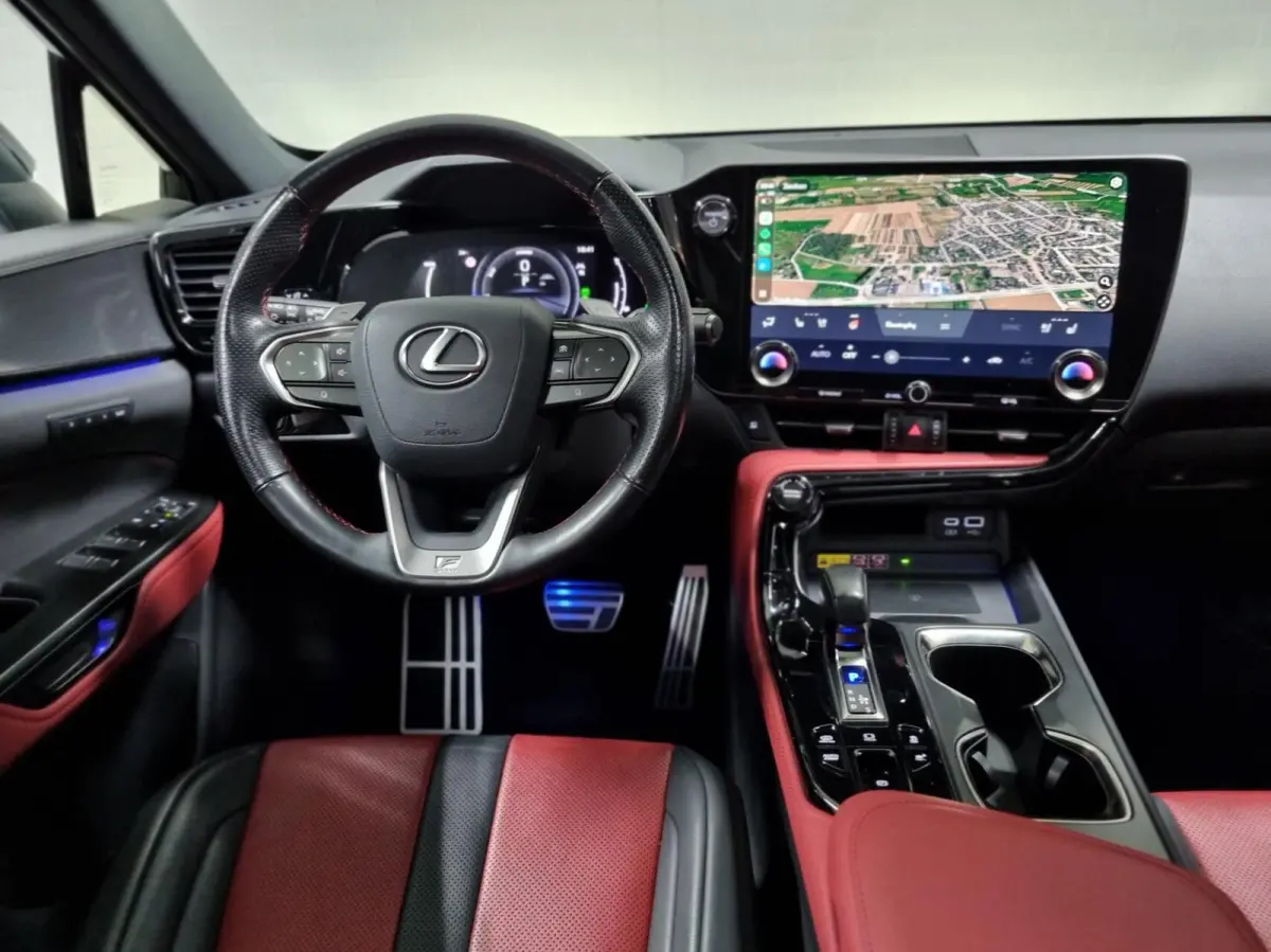 450h+ AWD F SPORT Line / Trekhaak / Schuif- kanteldak