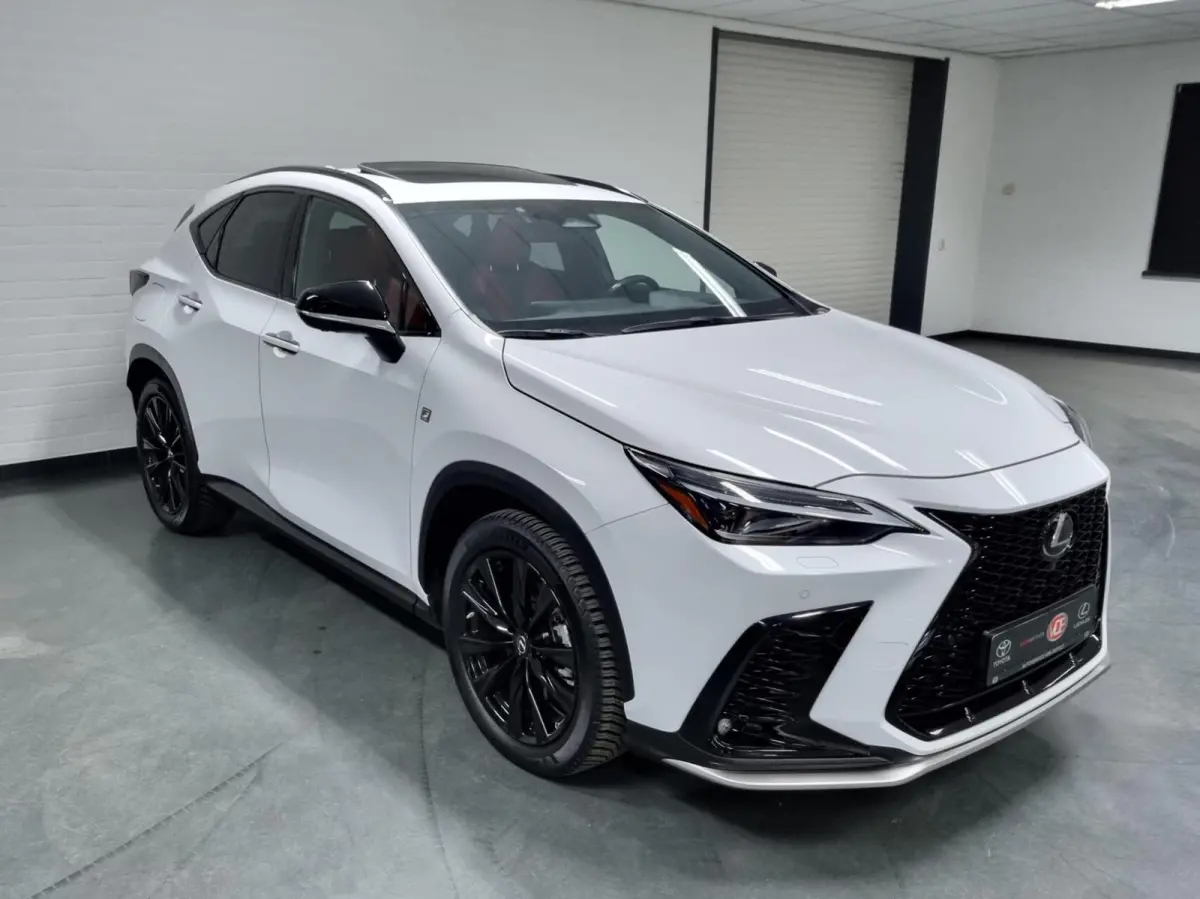 450h+ AWD F SPORT Line / Trekhaak / Schuif- kanteldak