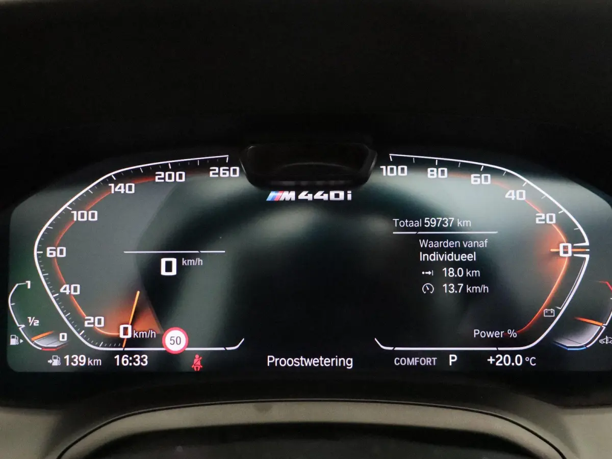 M440i xDrive Driving Assistant Professional | Air Collar | Head Up Display | Harman Kardon | 19''