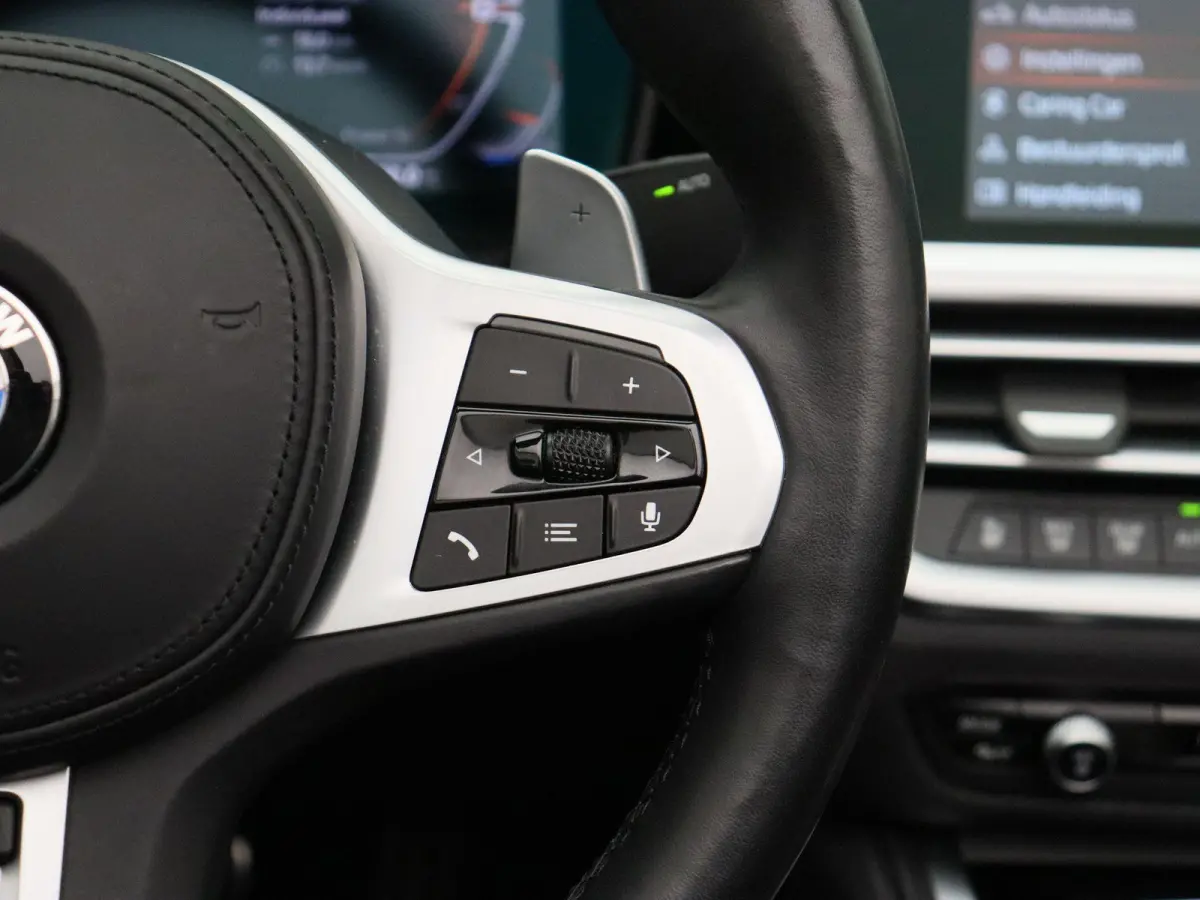 M440i xDrive Driving Assistant Professional | Air Collar | Head Up Display | Harman Kardon | 19''