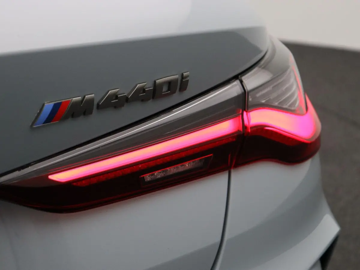 M440i xDrive Driving Assistant Professional | Air Collar | Head Up Display | Harman Kardon | 19''