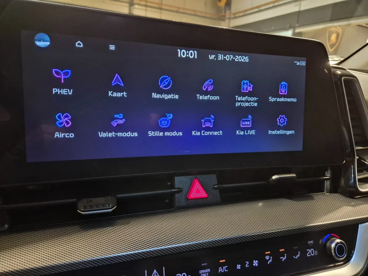 1.6 T Plug-in Hybride - 265pk - 4WD - Panoramadak - Dealeronderh - Stoel en Stuurverw - Camera - Rijklaar !