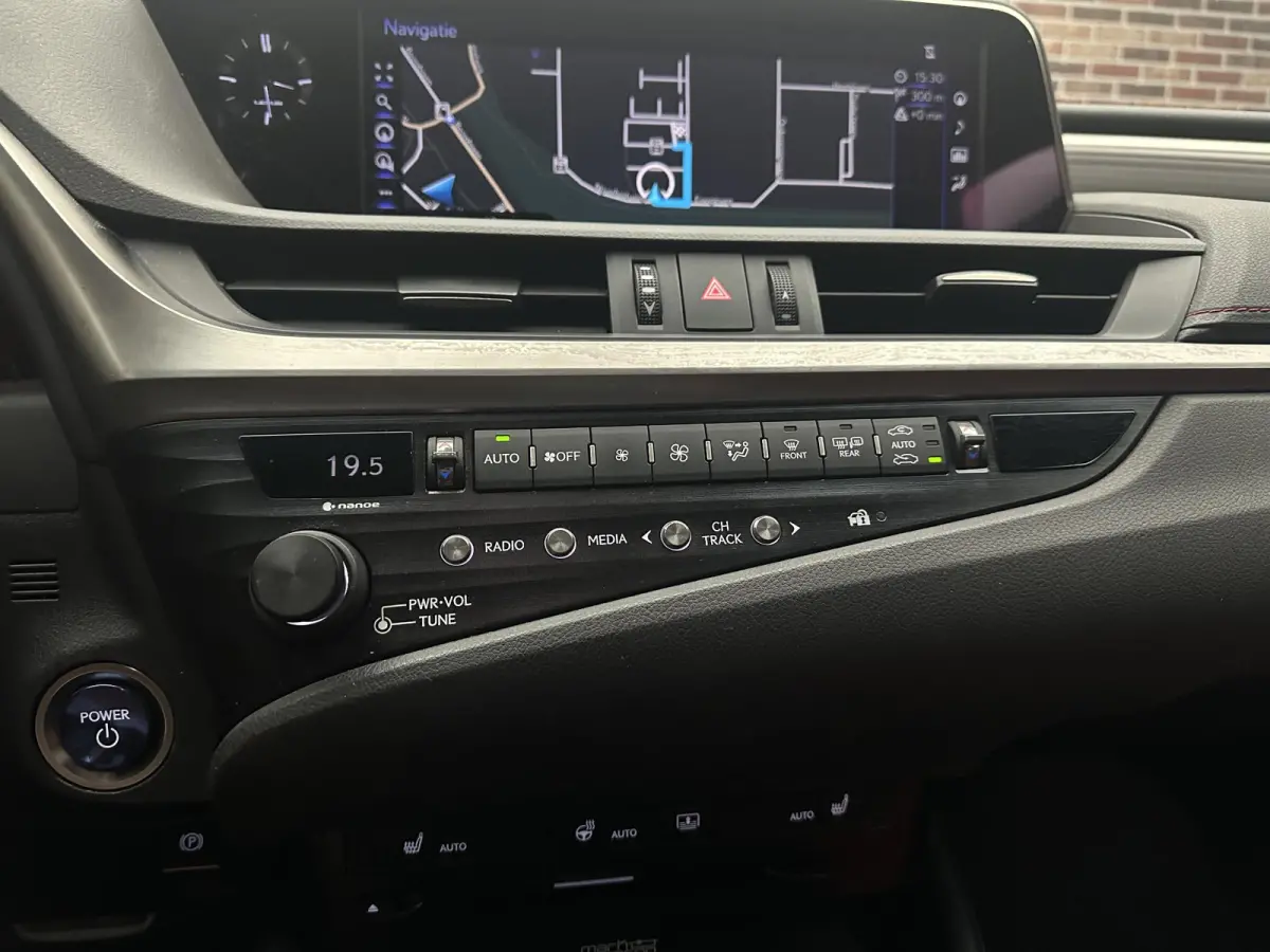 F Sport Premium