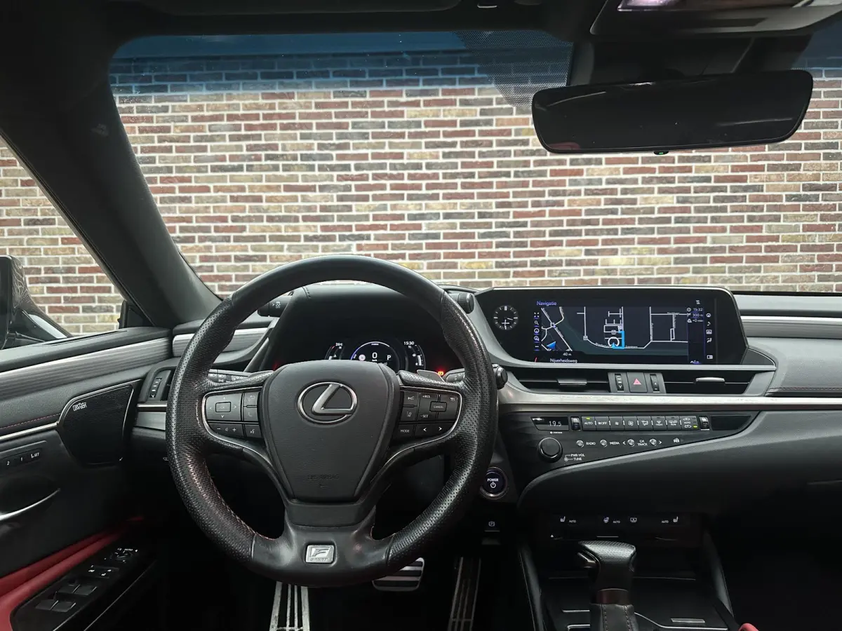 F Sport Premium