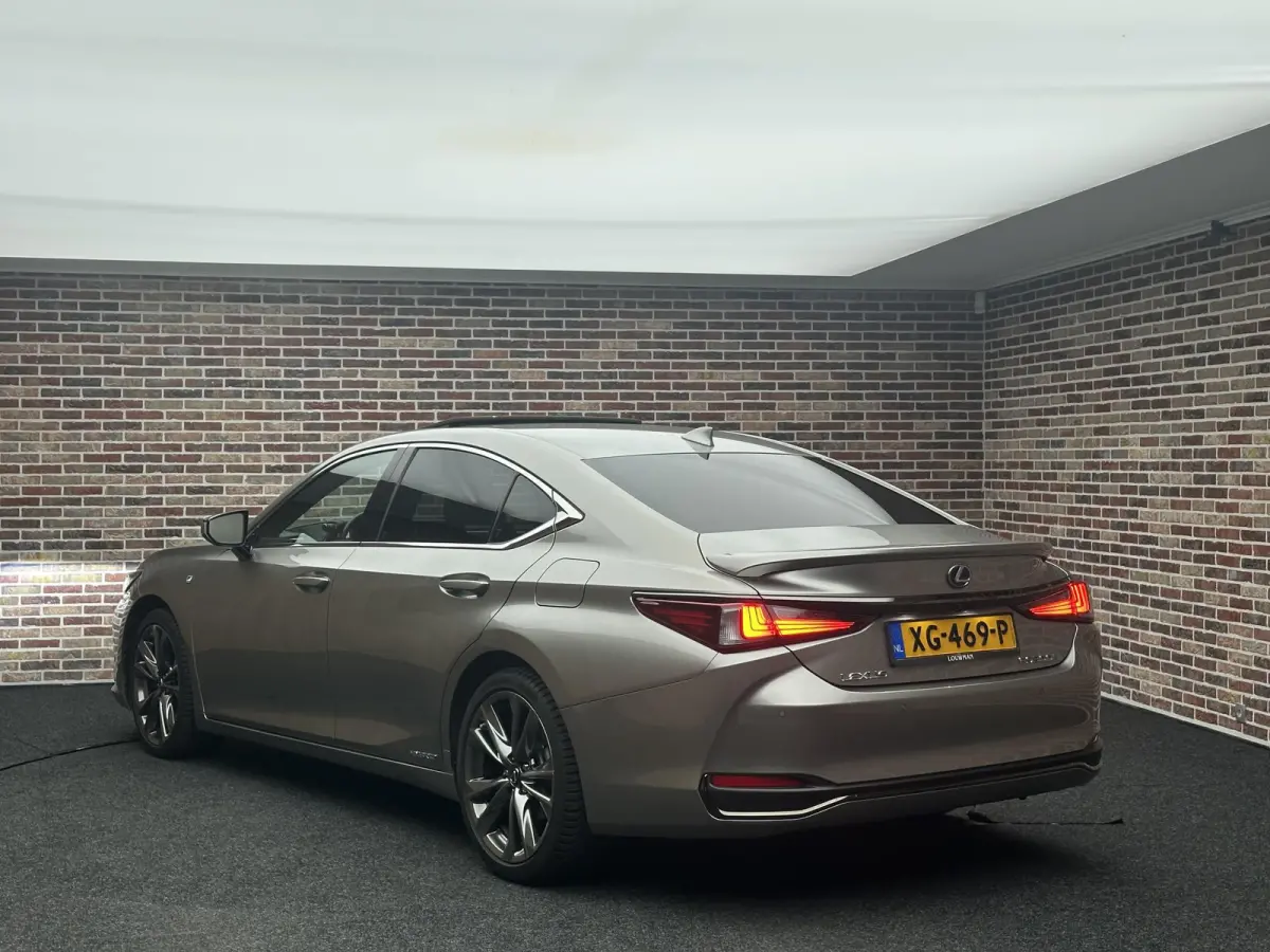F Sport Premium