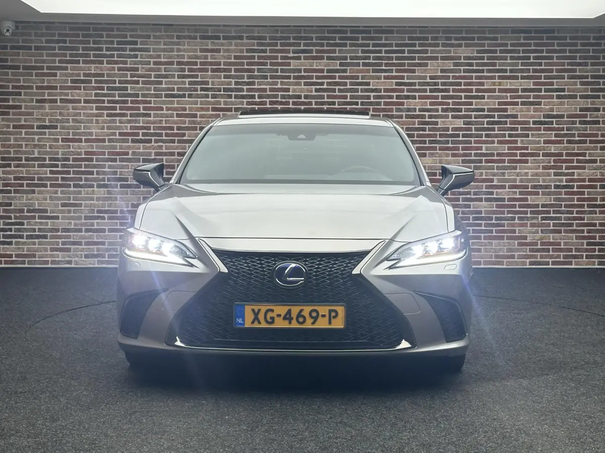 F Sport Premium