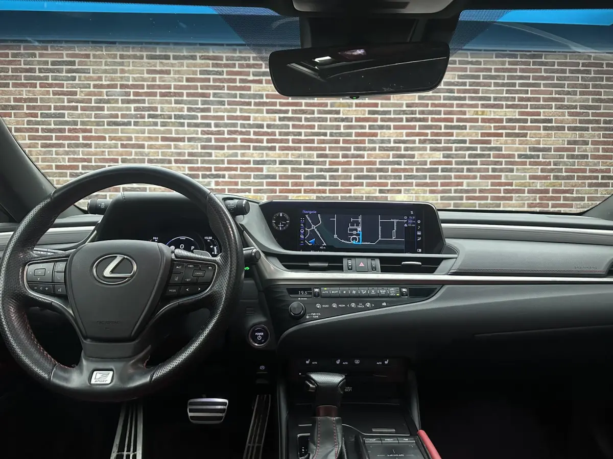F Sport Premium
