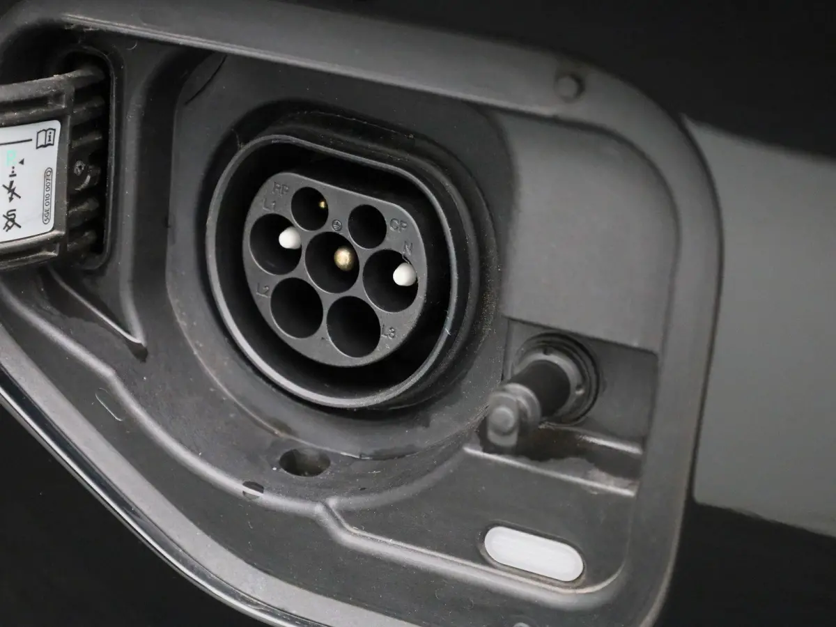 1.4 e-Hybrid VZ Copper Edition | PANORAMADAK | NAVIGATIE | STOELVERWARMING | CLIMATE CONTROL