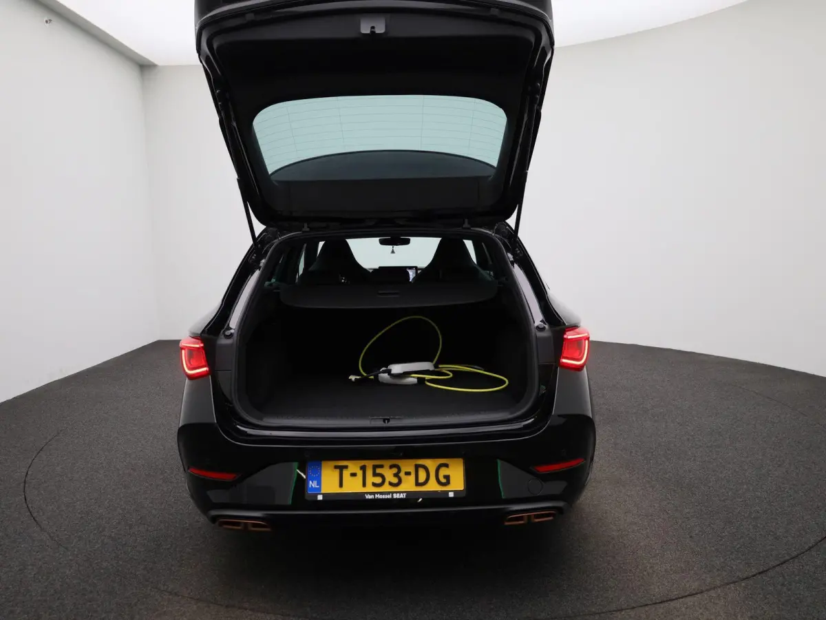 1.4 e-Hybrid VZ Copper Edition | PANORAMADAK | NAVIGATIE | STOELVERWARMING | CLIMATE CONTROL