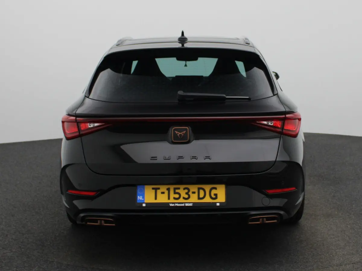 1.4 e-Hybrid VZ Copper Edition | PANORAMADAK | NAVIGATIE | STOELVERWARMING | CLIMATE CONTROL