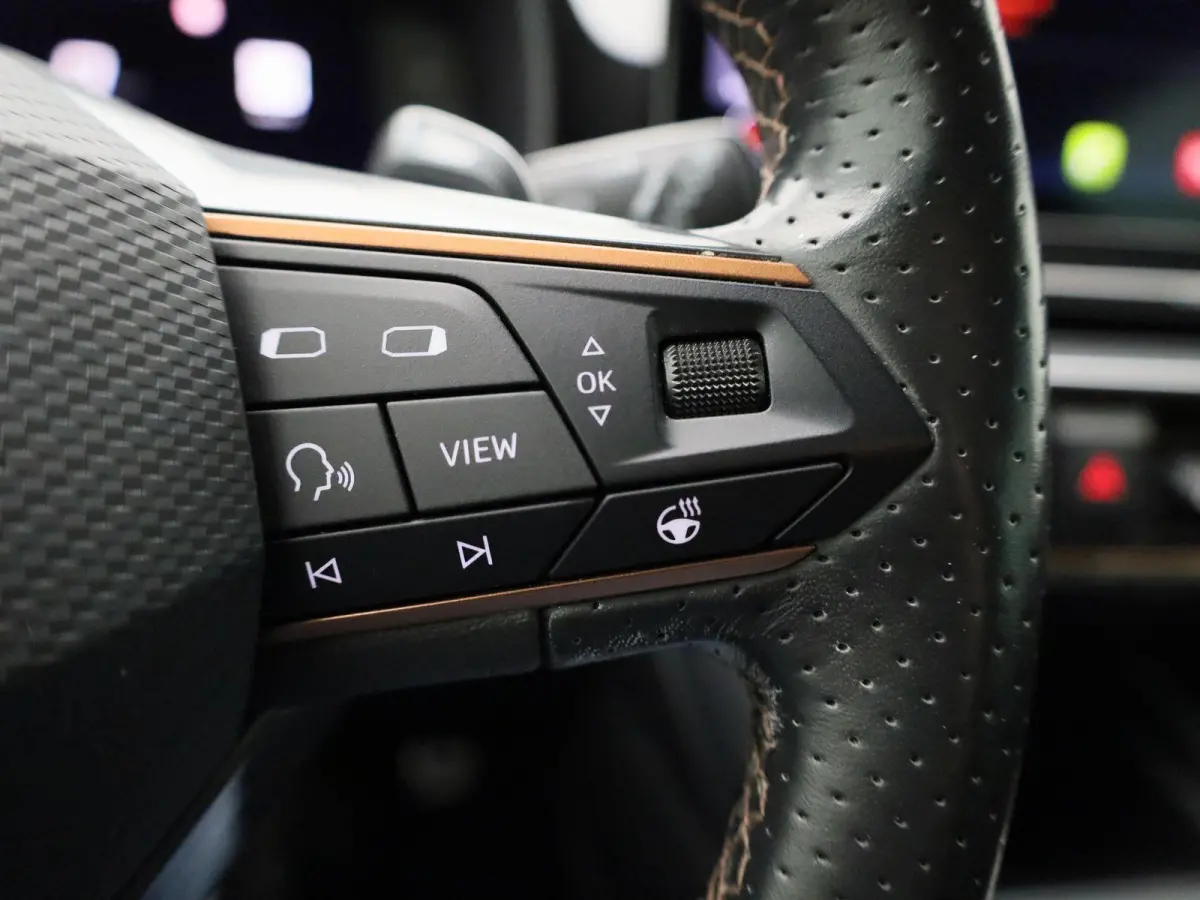 1.4 e-Hybrid VZ Copper Edition | PANORAMADAK | NAVIGATIE | STOELVERWARMING | CLIMATE CONTROL