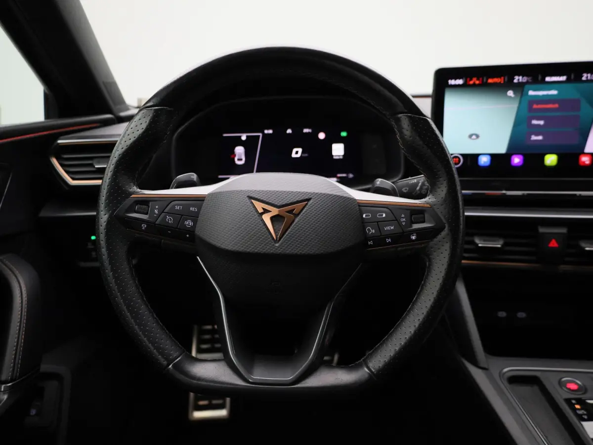 1.4 e-Hybrid VZ Copper Edition | PANORAMADAK | NAVIGATIE | STOELVERWARMING | CLIMATE CONTROL