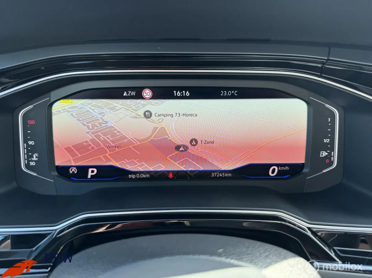 1.5 TSI R-Line IQ-LIGHT/VIRTUAL/CARPLAY/KEYLESS
