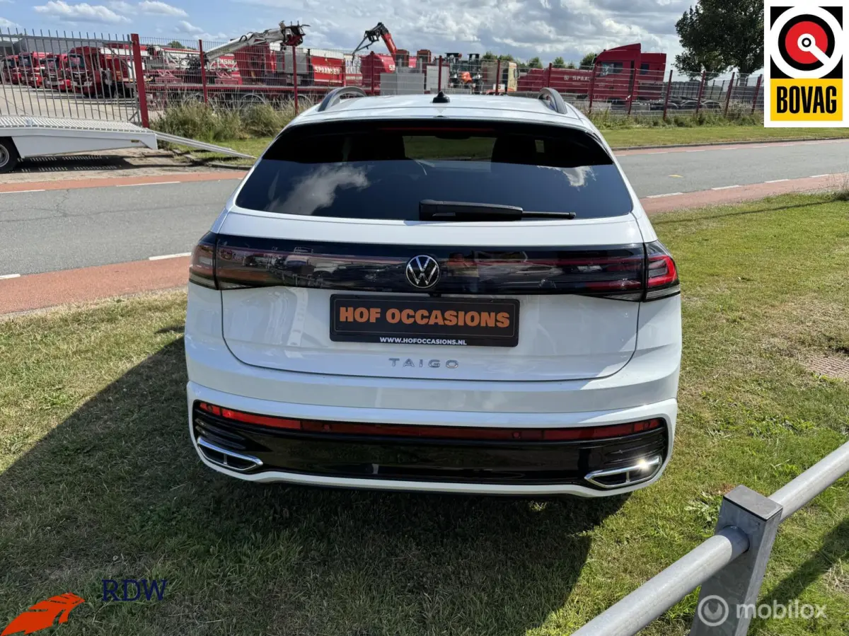1.5 TSI R-Line IQ-LIGHT/VIRTUAL/CARPLAY/KEYLESS